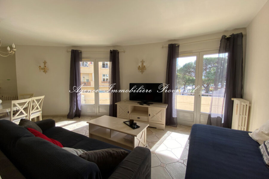 Appartement à louer à Sainte-maxime