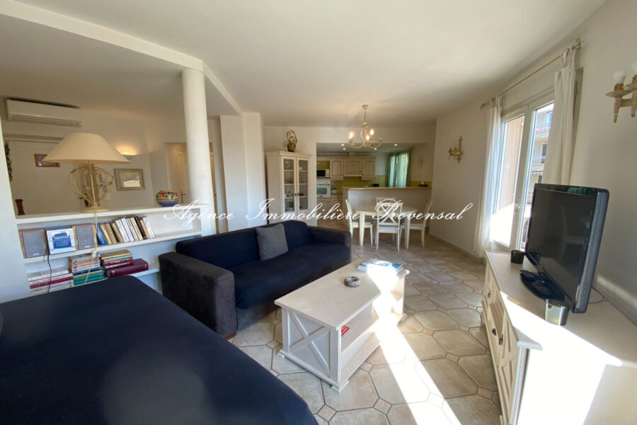 Appartement à louer à Sainte-maxime