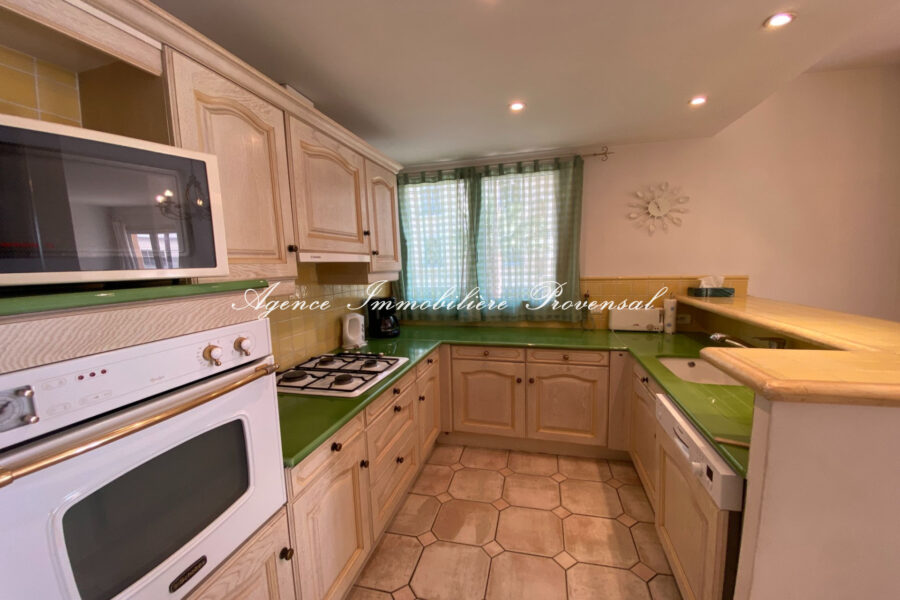 Appartement à louer à Sainte-maxime