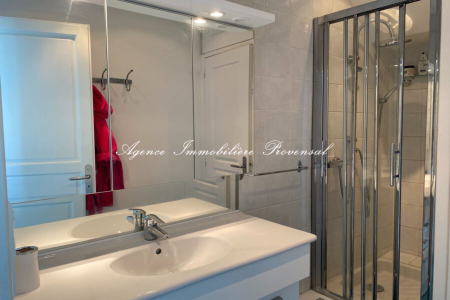 Appartement à louer à Sainte-maxime