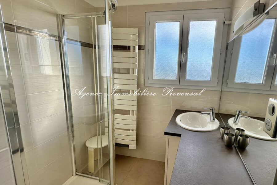 Appartement à louer à Sainte-maxime