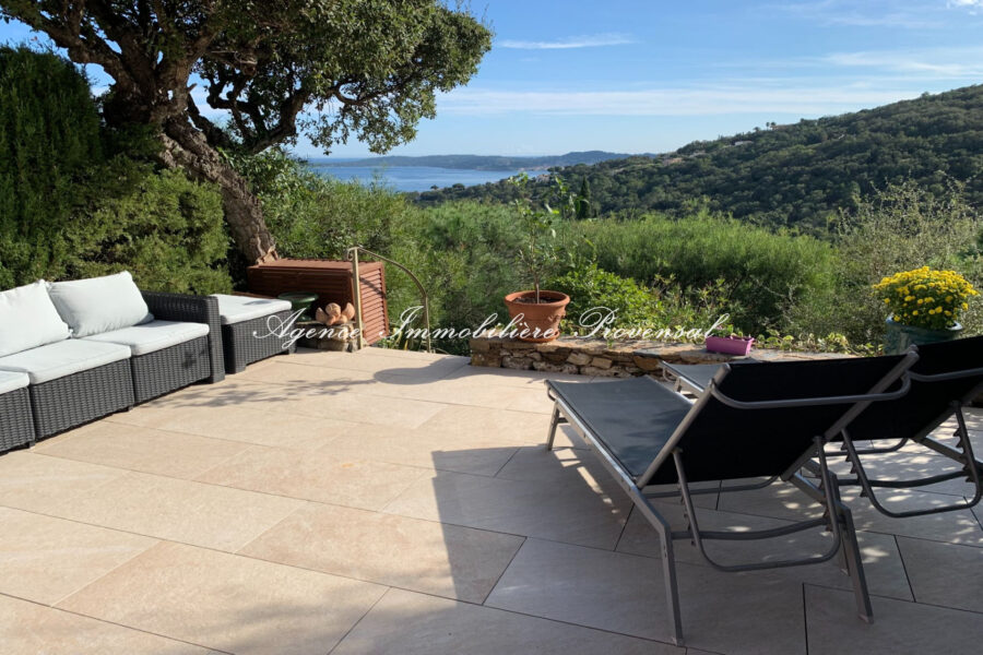 Maison à louer à Sainte-maxime