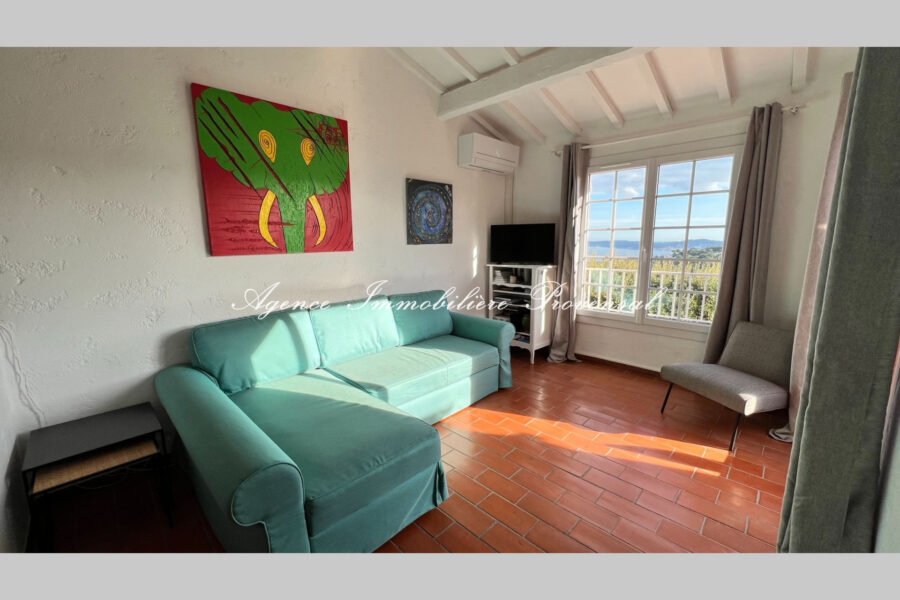 Maison à louer à Sainte-maxime