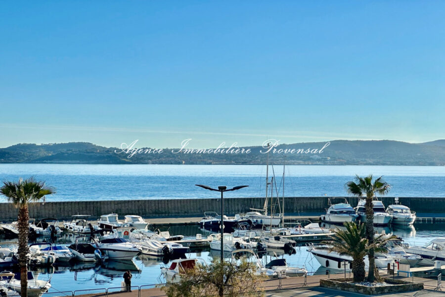 Appartement à louer à Sainte-maxime