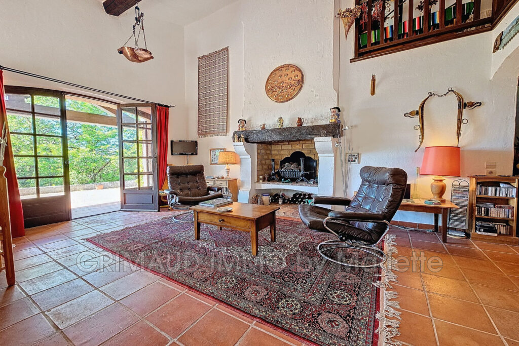 vente maison 6 Pièce(s) – 6 pièces – 4 chambres – 126.85 m²