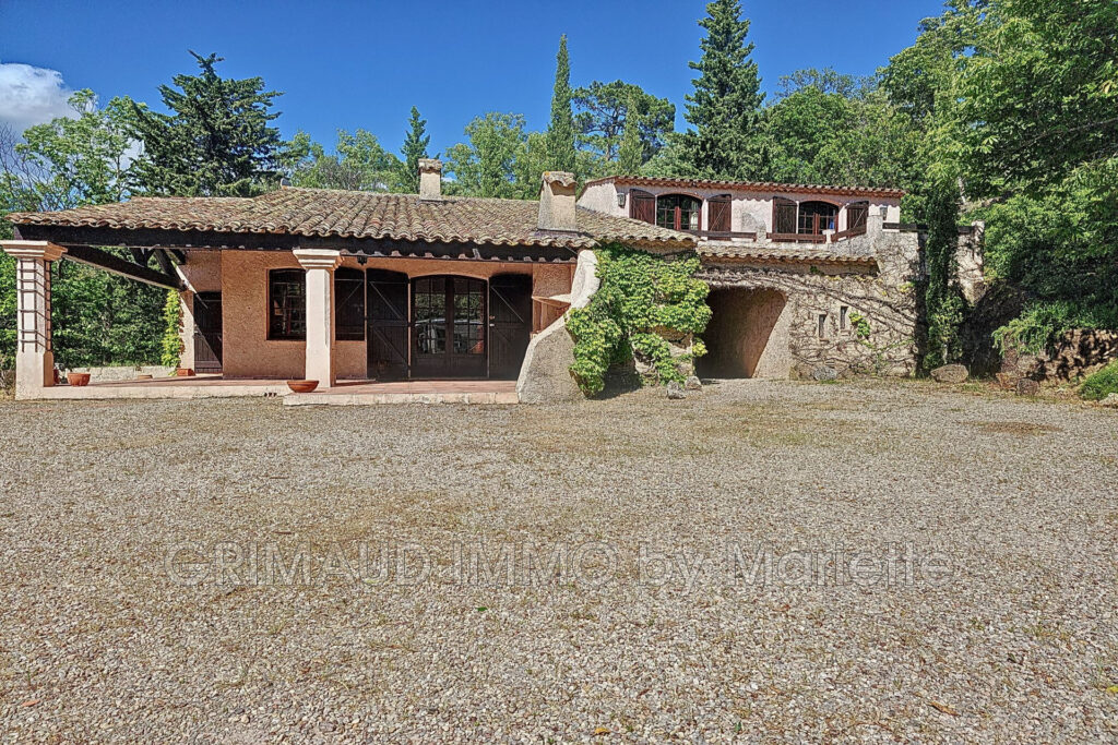 vente maison 6 Pièce(s) – 6 pièces – 4 chambres – 126.85 m²