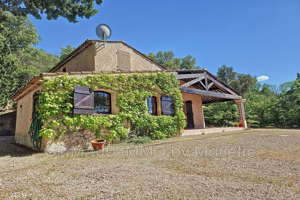 vente maison 6 Pièce(s) – 6 pièces – 4 chambres – 126.85 m²