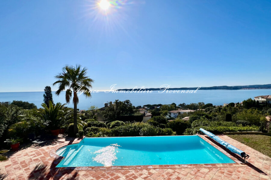 Maison à louer à Sainte-maxime