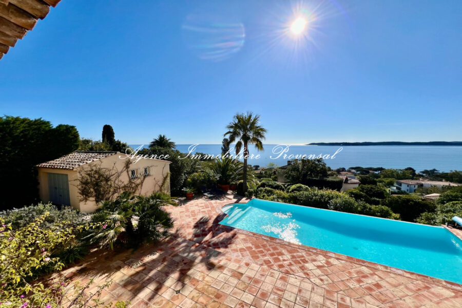 Maison à louer à Sainte-maxime
