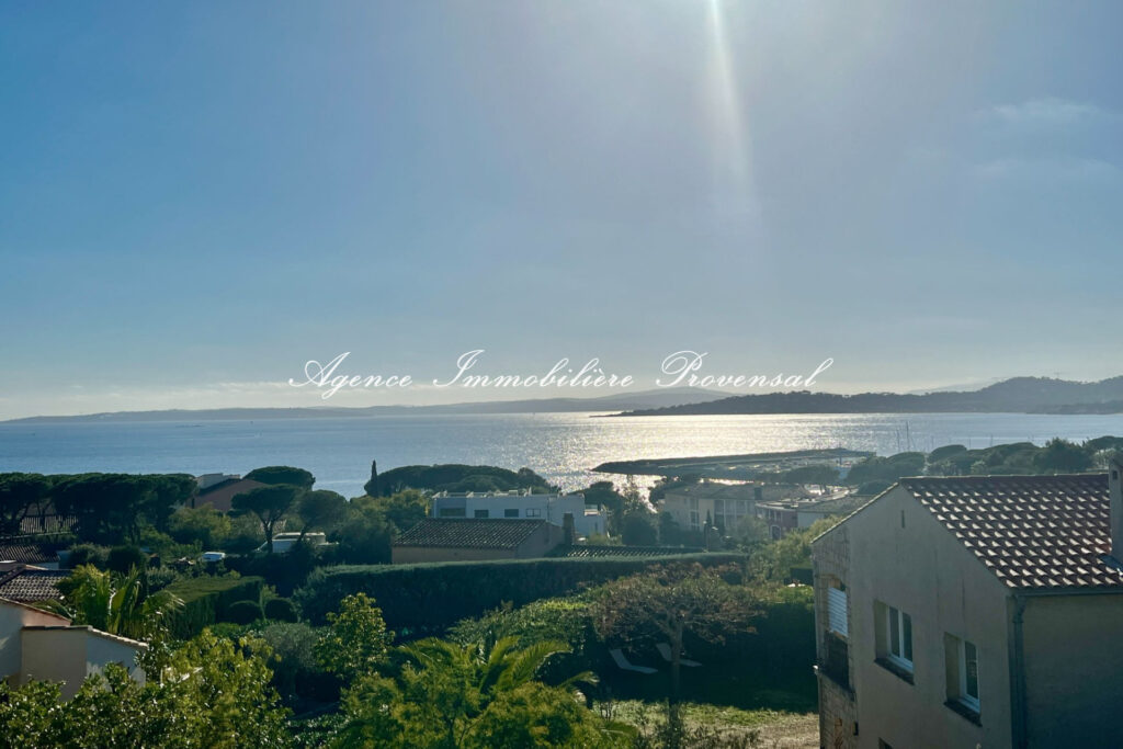 location saisonnière villa 5 Pièce(s) – 5 pièces – 4 chambres – 200.00 m²