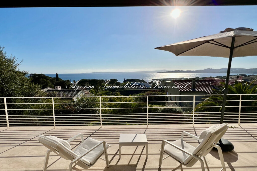 location saisonnière villa 5 Pièce(s) – 5 pièces – 4 chambres – 200.00 m²