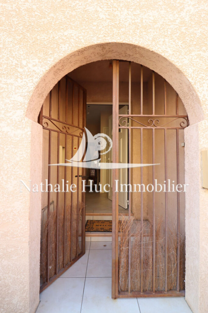 vente maison de ville – NR pièces – 2 chambres – 174.91 m²