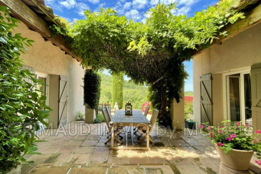 Maison à vendre à La garde-freinet