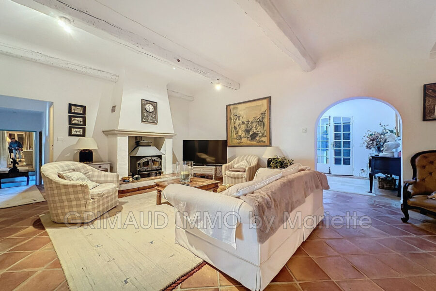 Maison à vendre à La garde-freinet