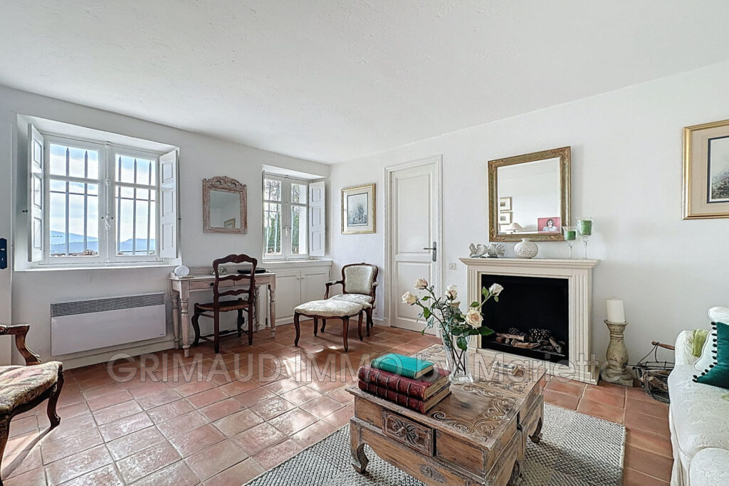 Coup de coeur au village ? 2 chambres et belle terrasse – 3 pièces – 2 chambres – 76.63 m²