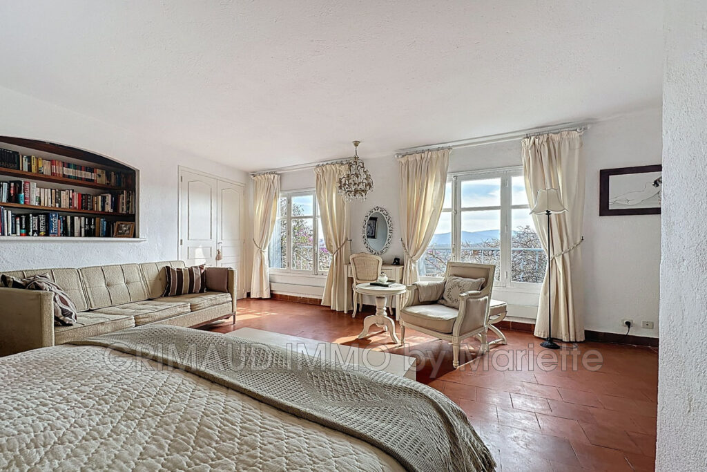 Coup de coeur au village ? 2 chambres et belle terrasse – 3 pièces – 2 chambres – 76.63 m²