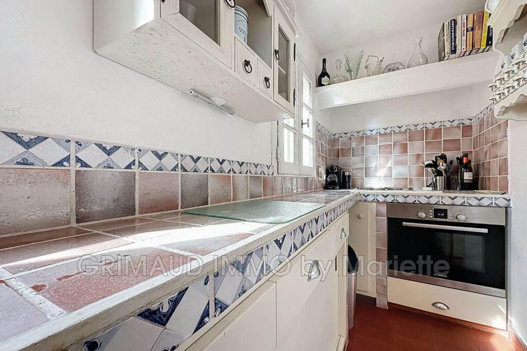 Coup de coeur au village ? 2 chambres et belle terrasse – 3 pièces – 2 chambres – 76.63 m²