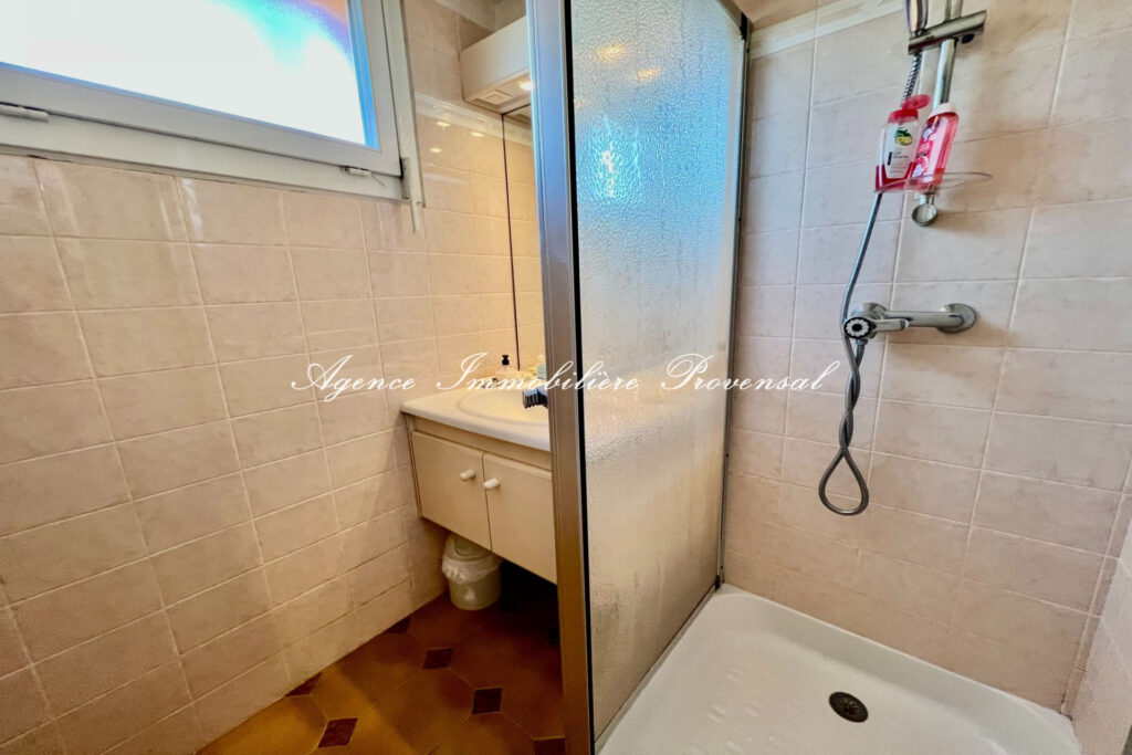 vente maison 5 Pièce(s) – 5 pièces – 3 chambres – 110.00 m²