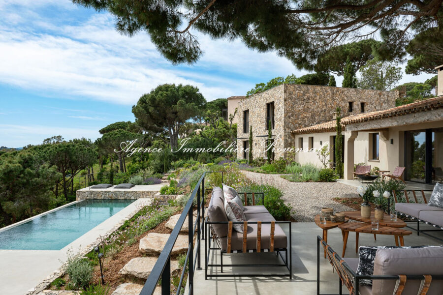 Maison à vendre à Sainte-maxime