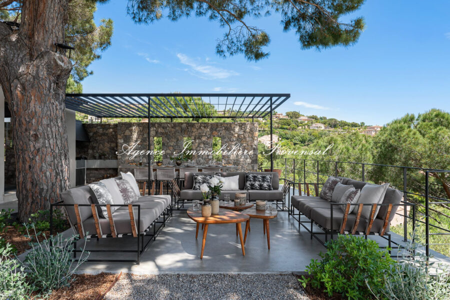 Maison à vendre à Sainte-maxime