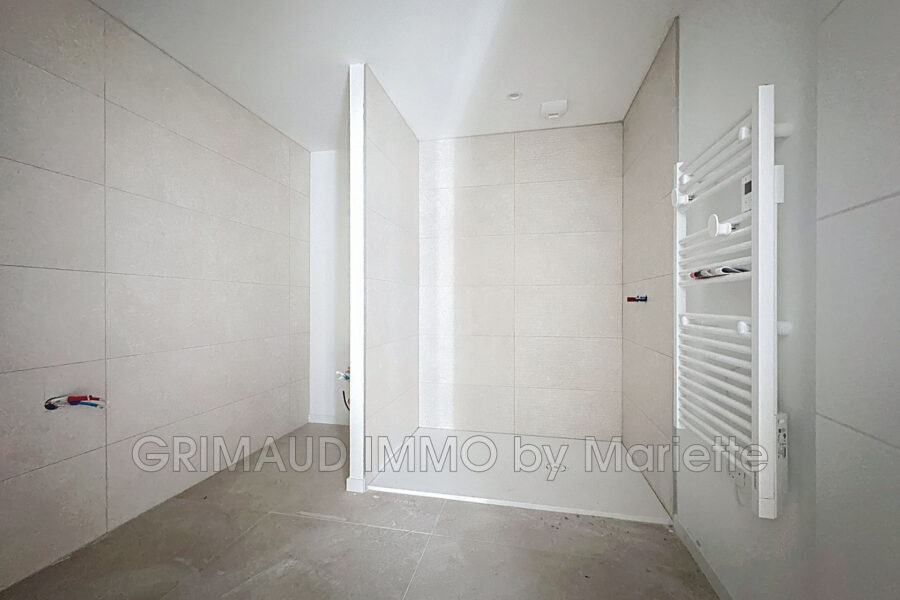 Appartement à vendre à Grimaud