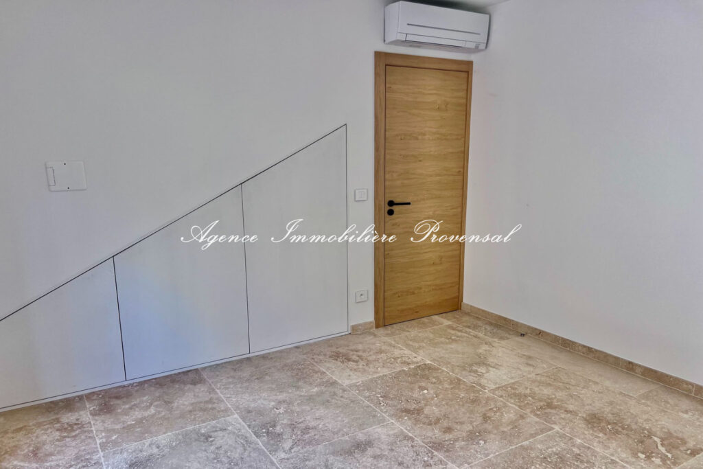 vente villa 5 Pièce(s) – 5 pièces – 4 chambres – 125.90 m²