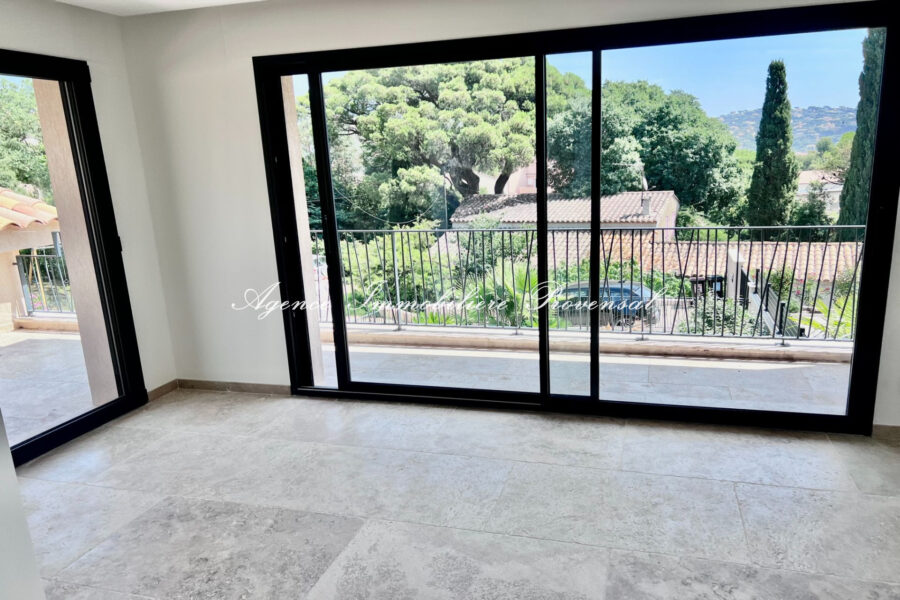 Maison à vendre à Sainte-maxime