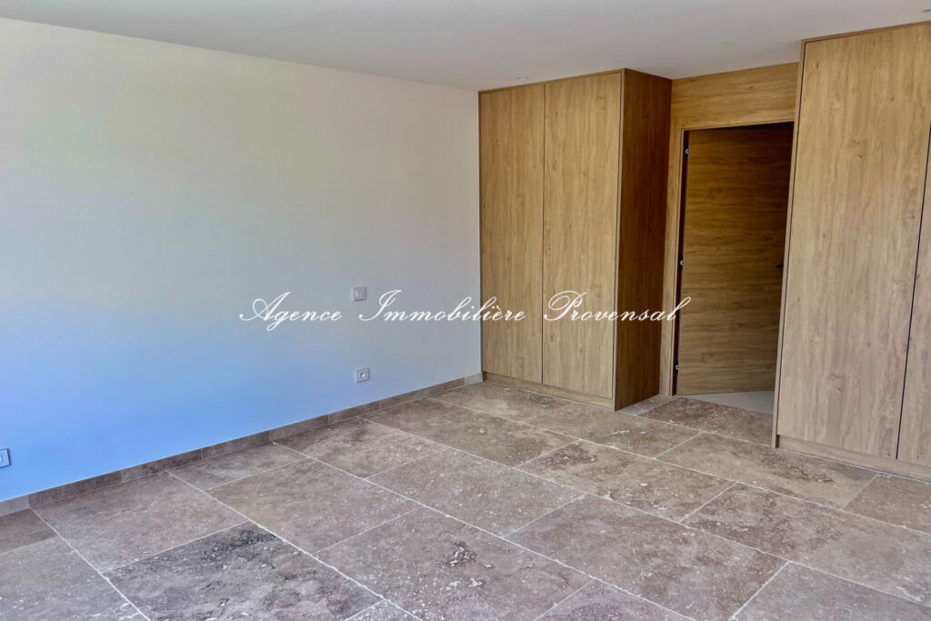 vente villa 5 Pièce(s) – 5 pièces – 4 chambres – 125.90 m²