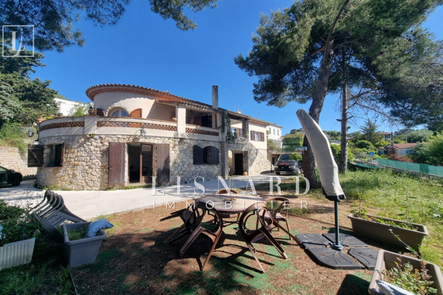 Maison à vendre à Vallauris
