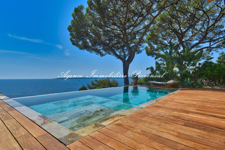 Maison à vendre à Sainte-maxime