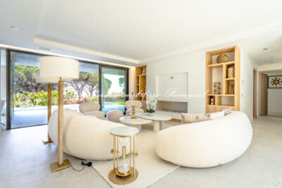 vente villa 7 Pièce(s) – 7 pièces – 6 chambres – 370.00 m²