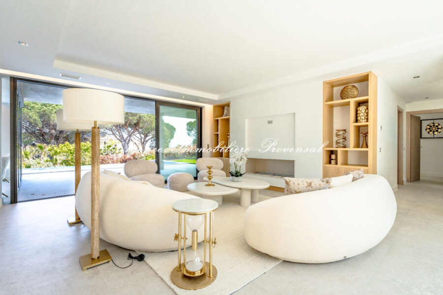 Maison à vendre à Sainte-maxime