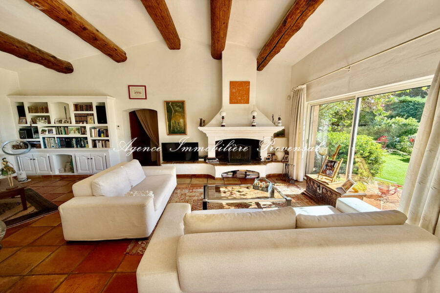 Maison à vendre à Sainte-maxime