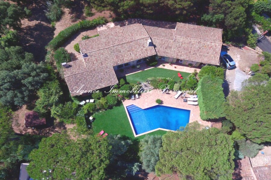 Maison à vendre à Sainte-maxime