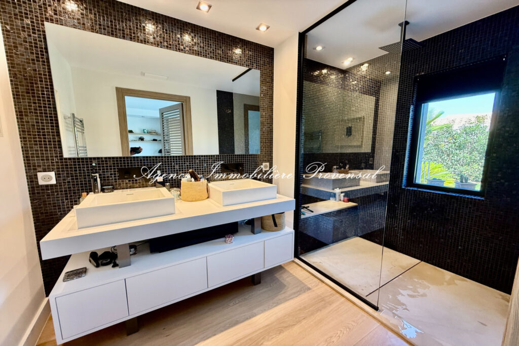 vente appartement 4 Pièce(s) – 4 pièces – 3 chambres – 170.00 m²