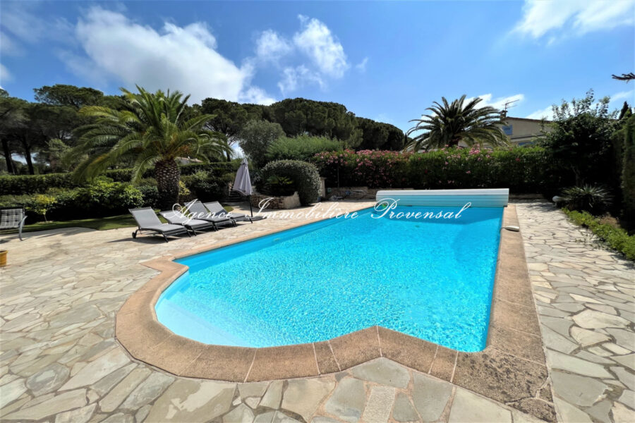 Maison à vendre à Sainte-maxime