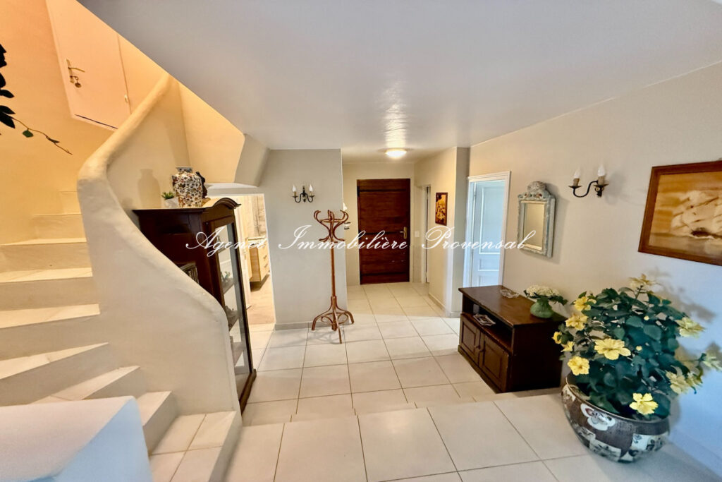 vente maison 5 Pièce(s) – 5 pièces – 4 chambres – 125.00 m²