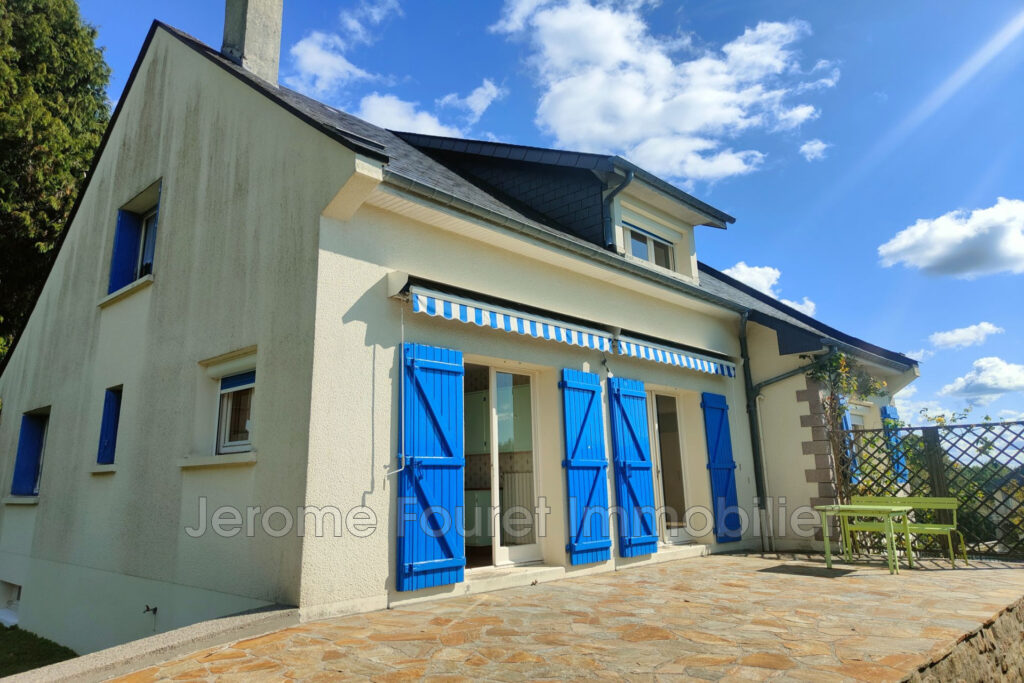 vente maison 6 Pièce(s) – 6 pièces – 5 chambres – 141.48 m²