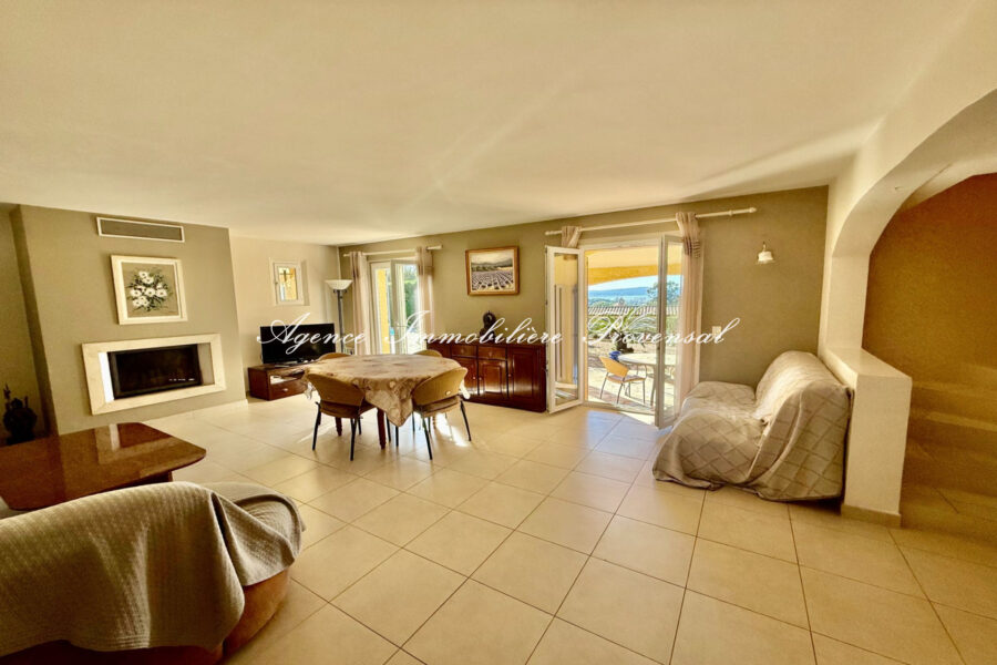Maison à vendre à Sainte-maxime