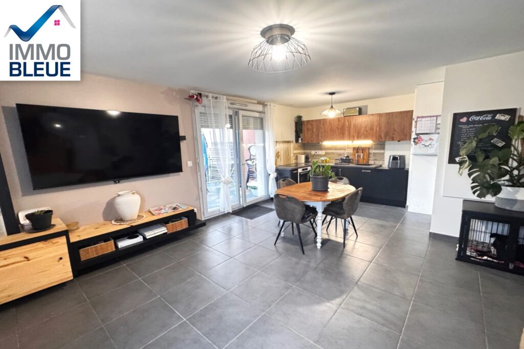 vente maison 3 Pièce(s) – 3 pièces – 2 chambres – 61.00 m²