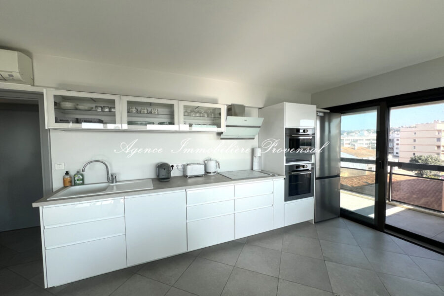Appartement à louer à Sainte-maxime