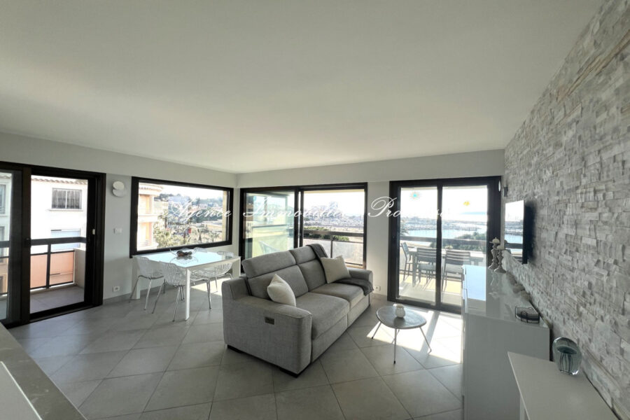 Appartement à louer à Sainte-maxime