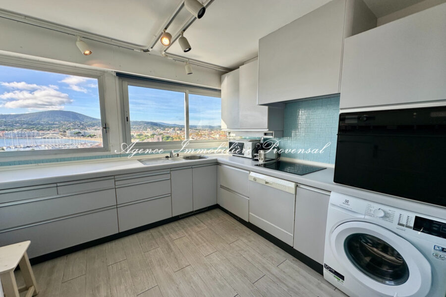 Appartement à louer à Sainte-maxime