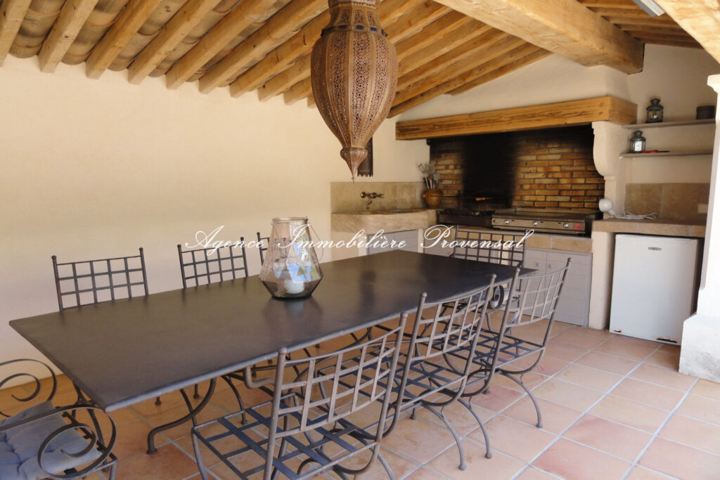 location saisonnière maison 5 Pièce(s) – 5 pièces – 4 chambres – 120.00 m²