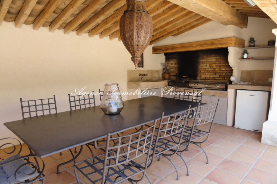 Maison à louer à Sainte-maxime