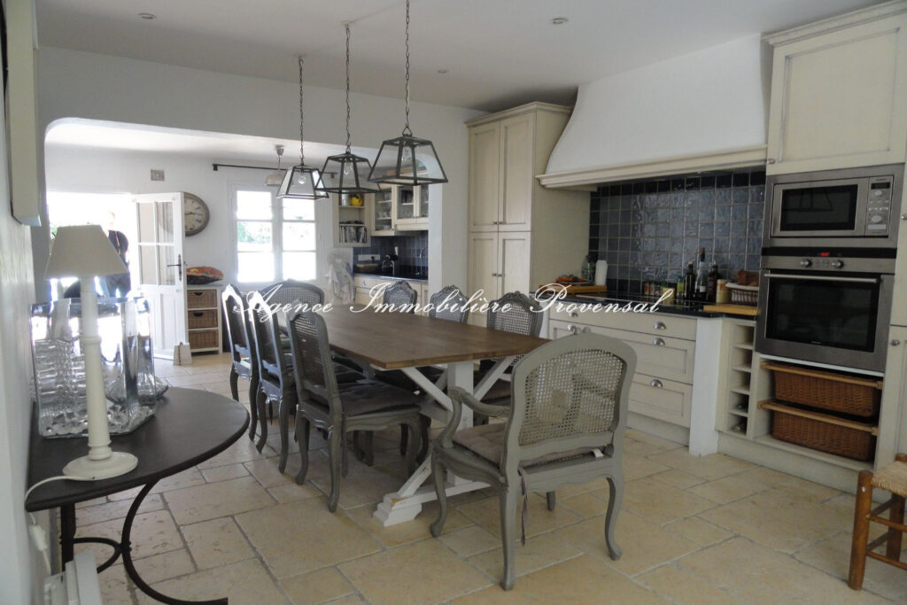 location saisonnière maison 5 Pièce(s) – 5 pièces – 4 chambres – 120.00 m²