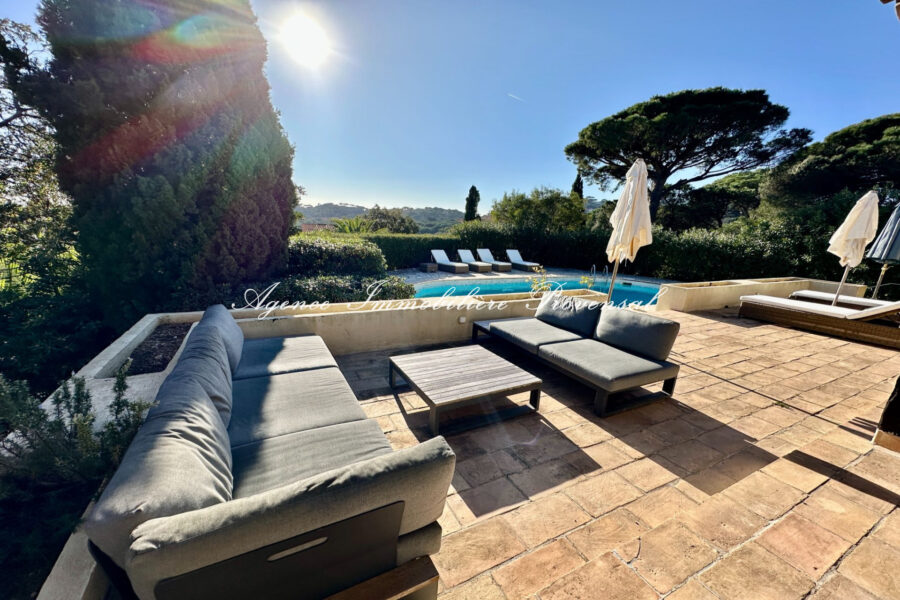 Maison à louer à Sainte-maxime