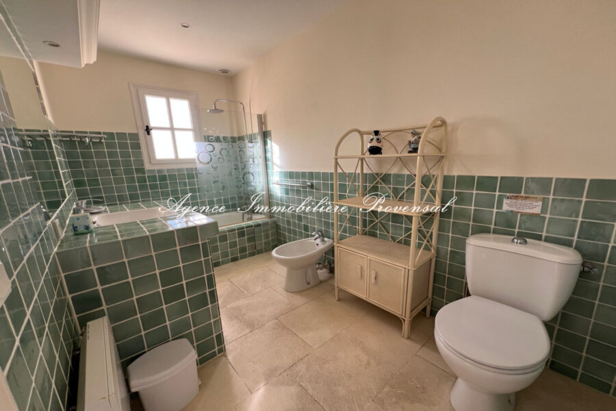 Maison à louer à Sainte-maxime