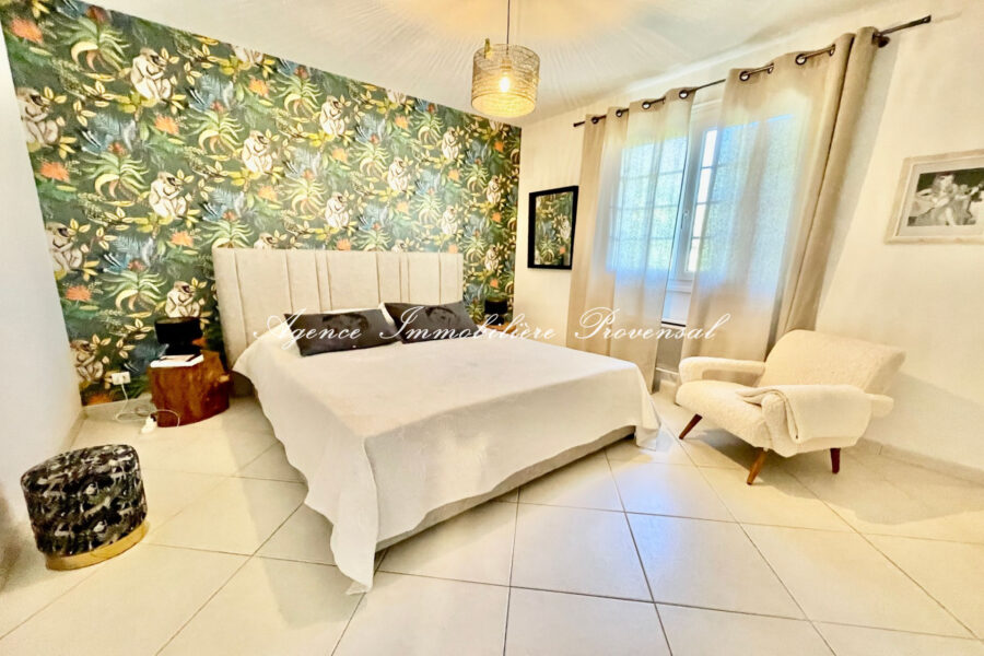 Maison à louer à Sainte-maxime