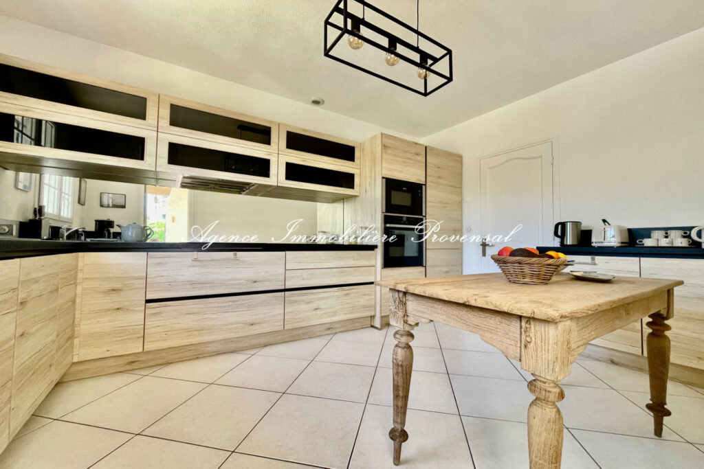 location saisonnière maison 4 Pièce(s) – 4 pièces – 3 chambres – 125.00 m²